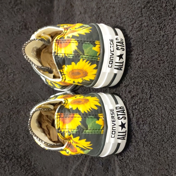 Converse | Shoes | Converse Chuck Taylor All Star Sunflowers Floral ...